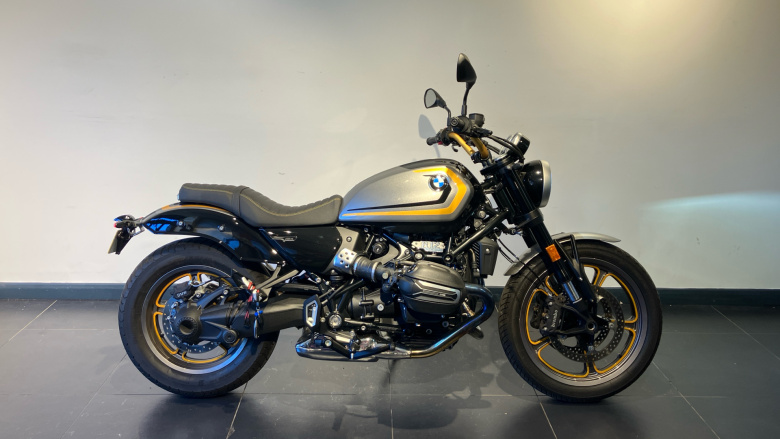 BMW R12 (24MY)